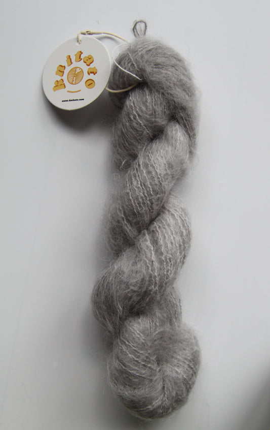 Mohair Cloud - Silver Gray (Hank)