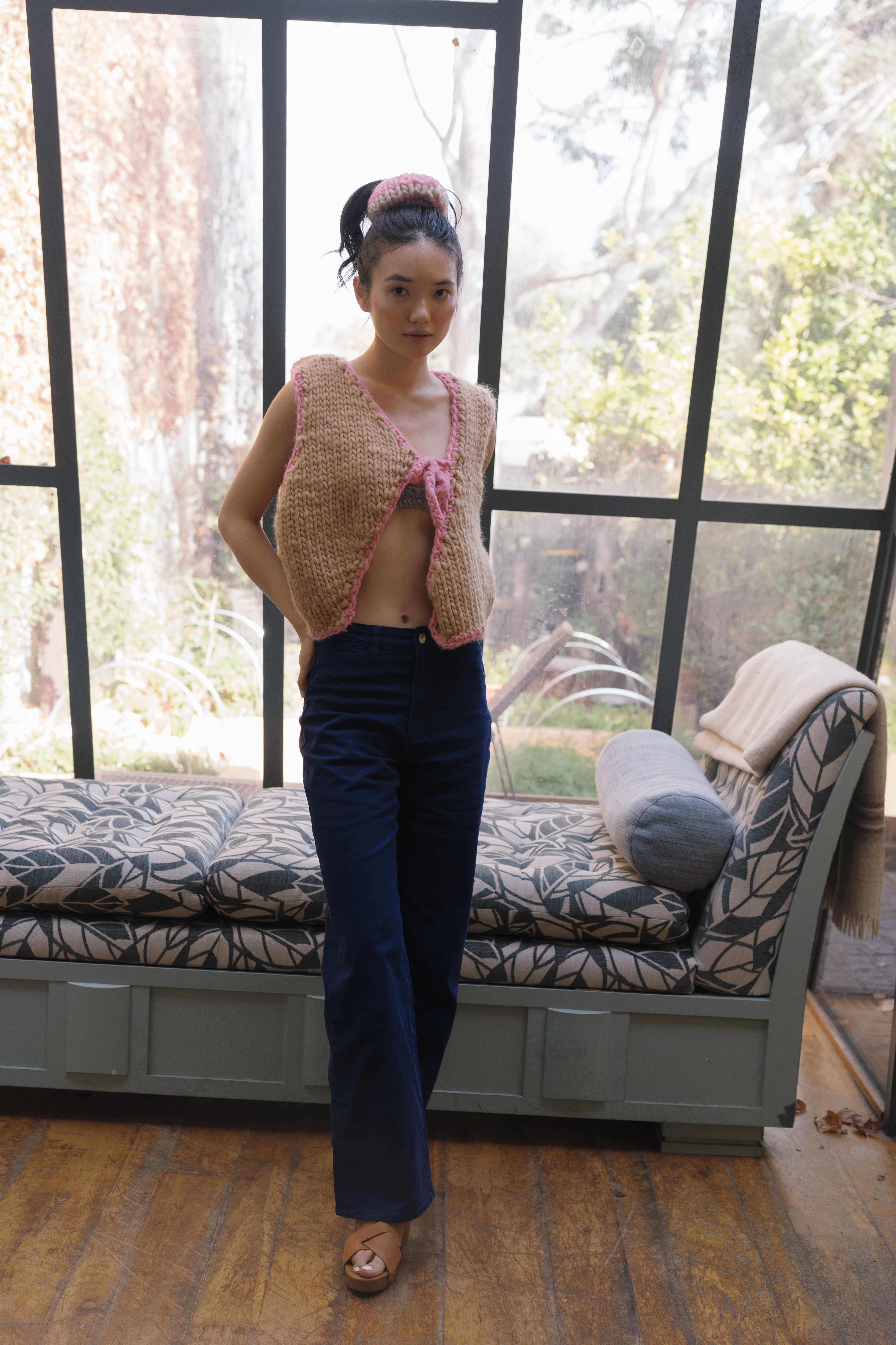 Bow Vest Knit Kit