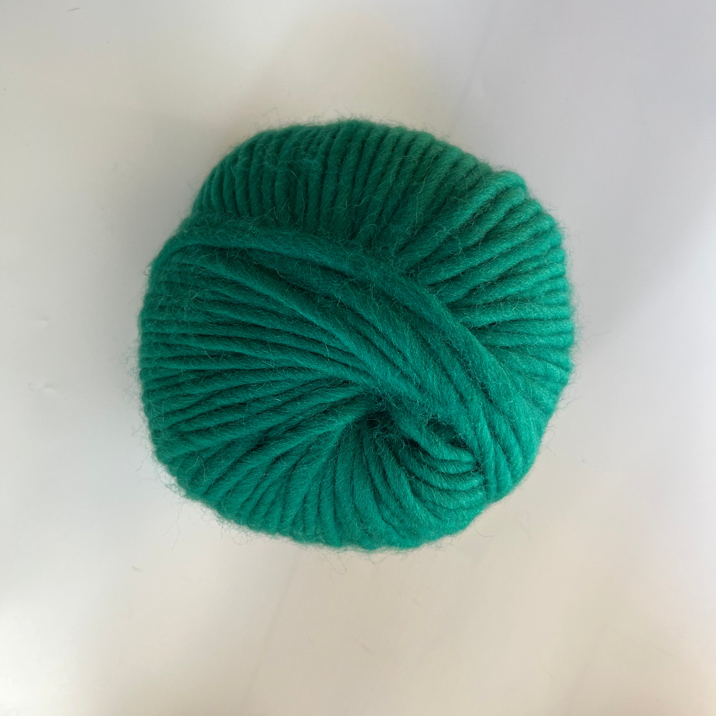 Chunky Cloud - Kelly Green | Chunky Yarn | Super Bulky Merino Wool