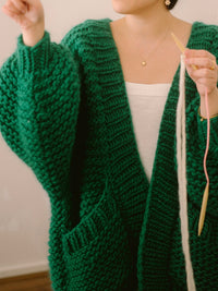 Woodie Oversized Cardigan Beginner Knit Kit