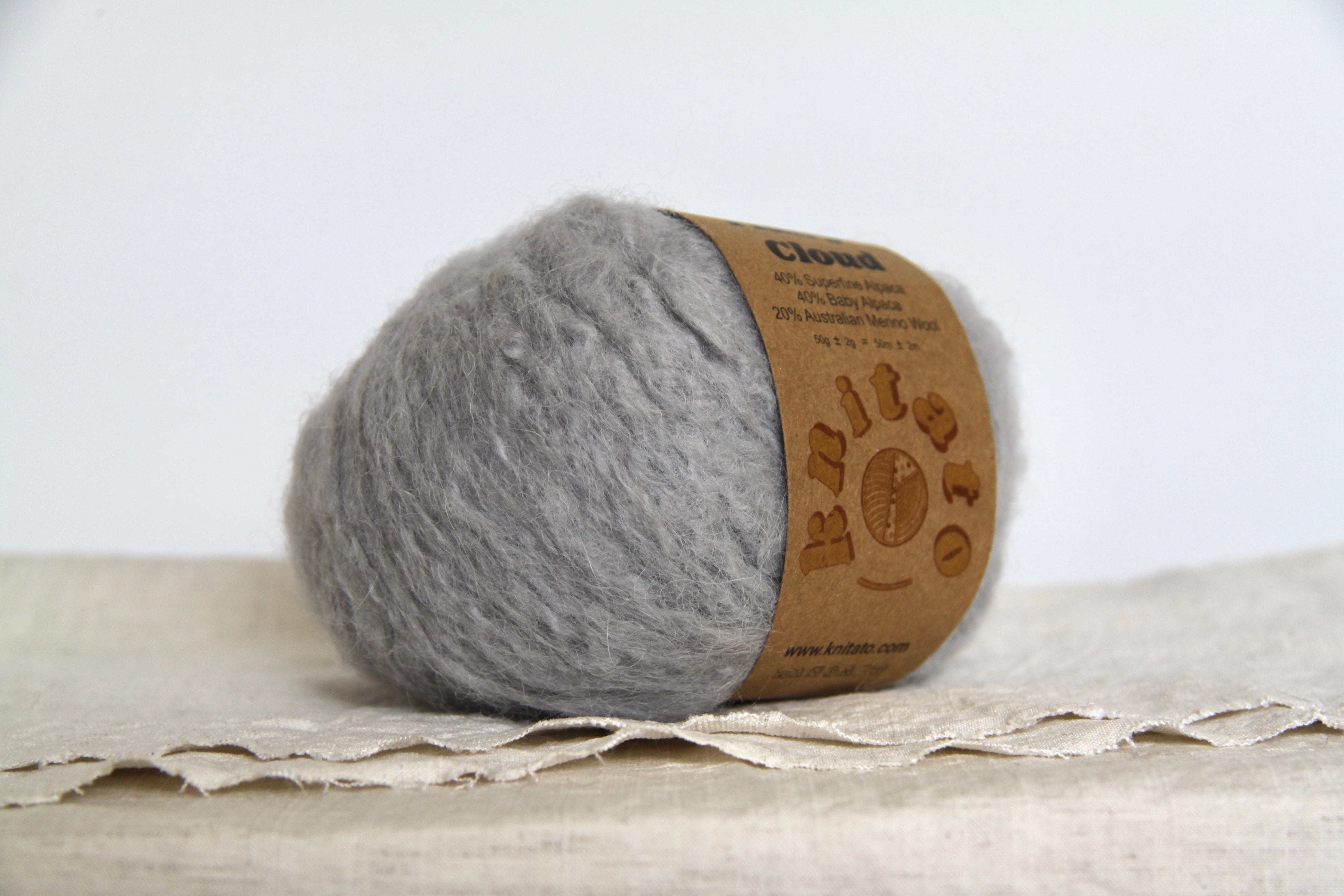 Fluffy Cloud - Neutral Gray