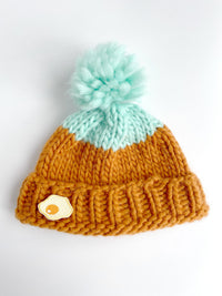 Knitato Beanie Box (Kit for 2 Beanies) Beginner Knit Kit