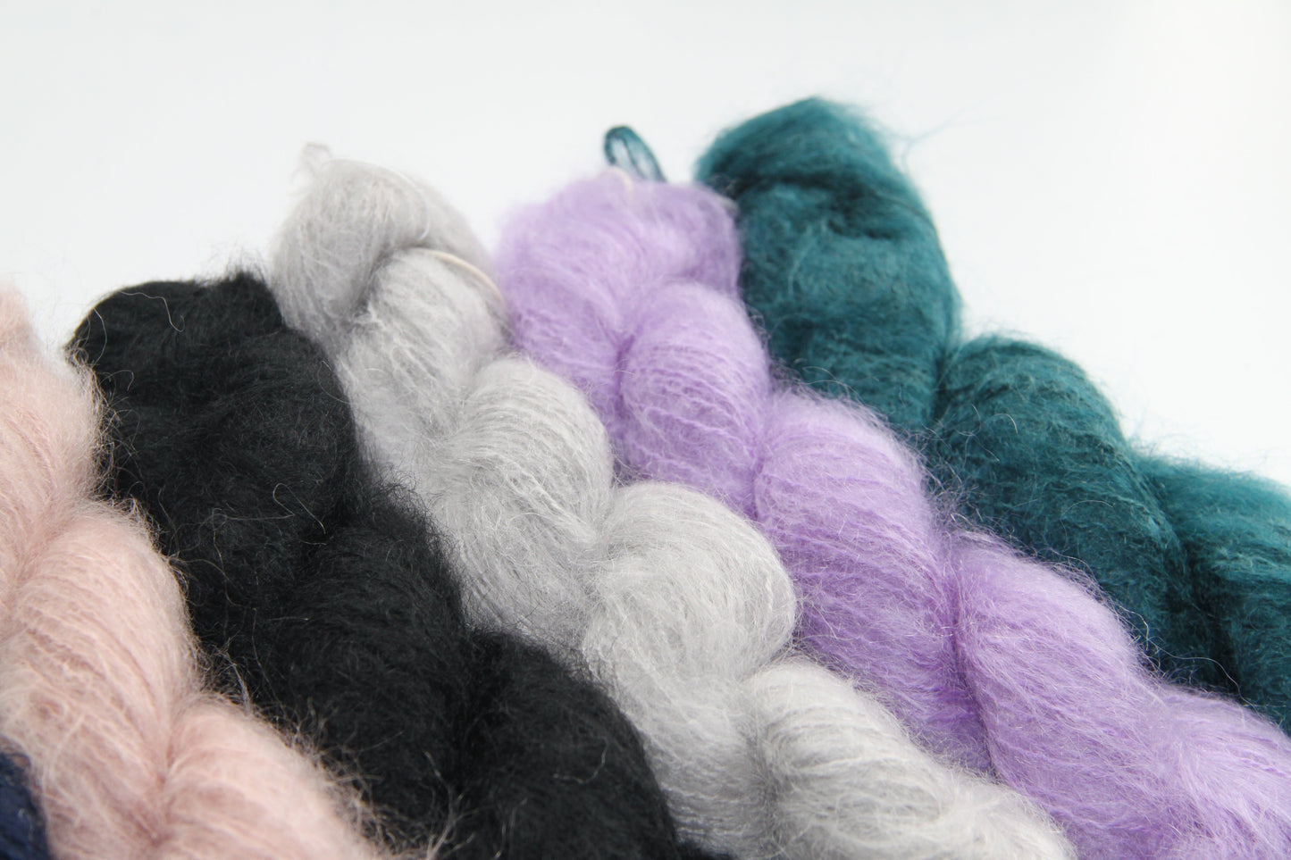 Mohair Cloud - Mustard (Hank)