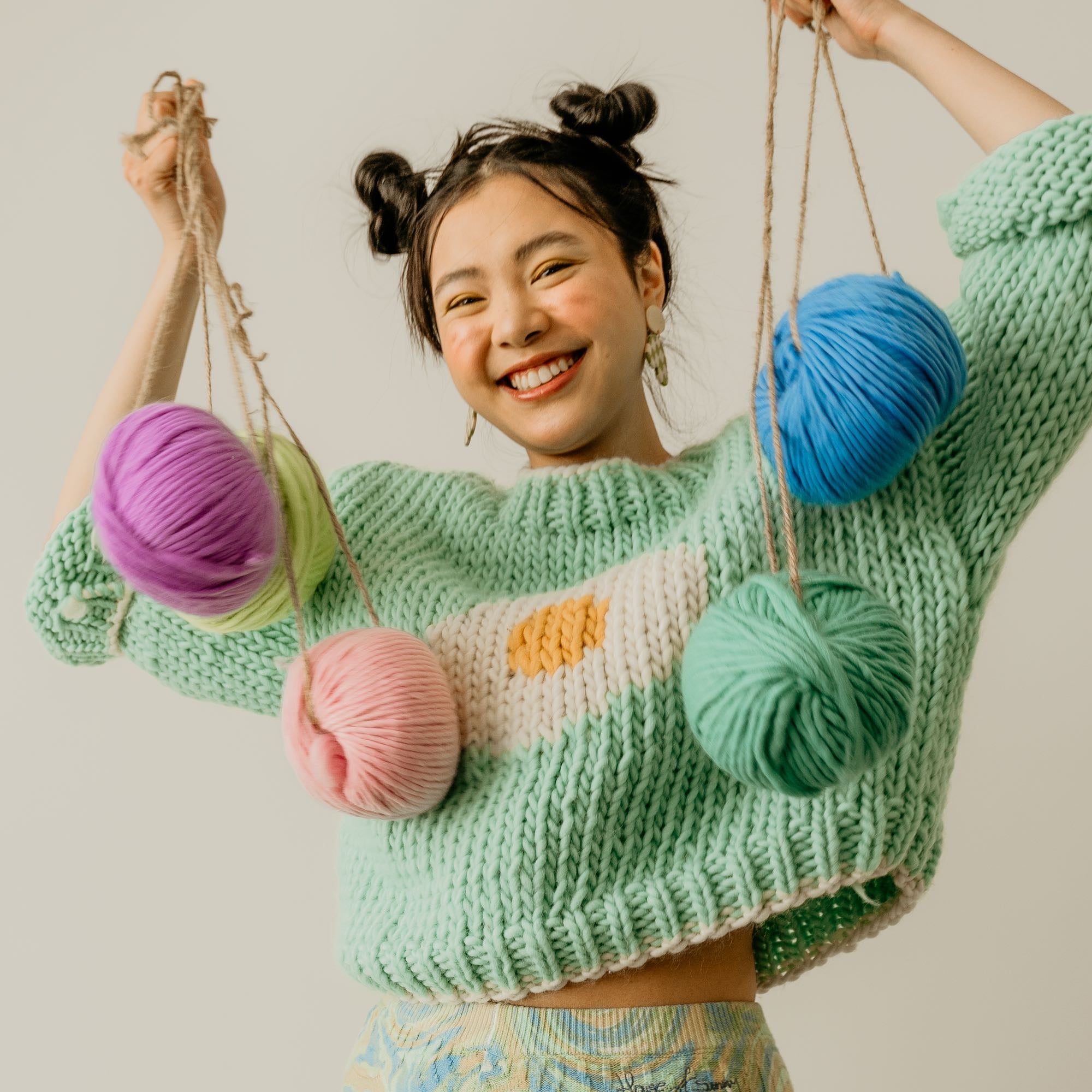 Fried Egg Sweater Beginner Knit Kit