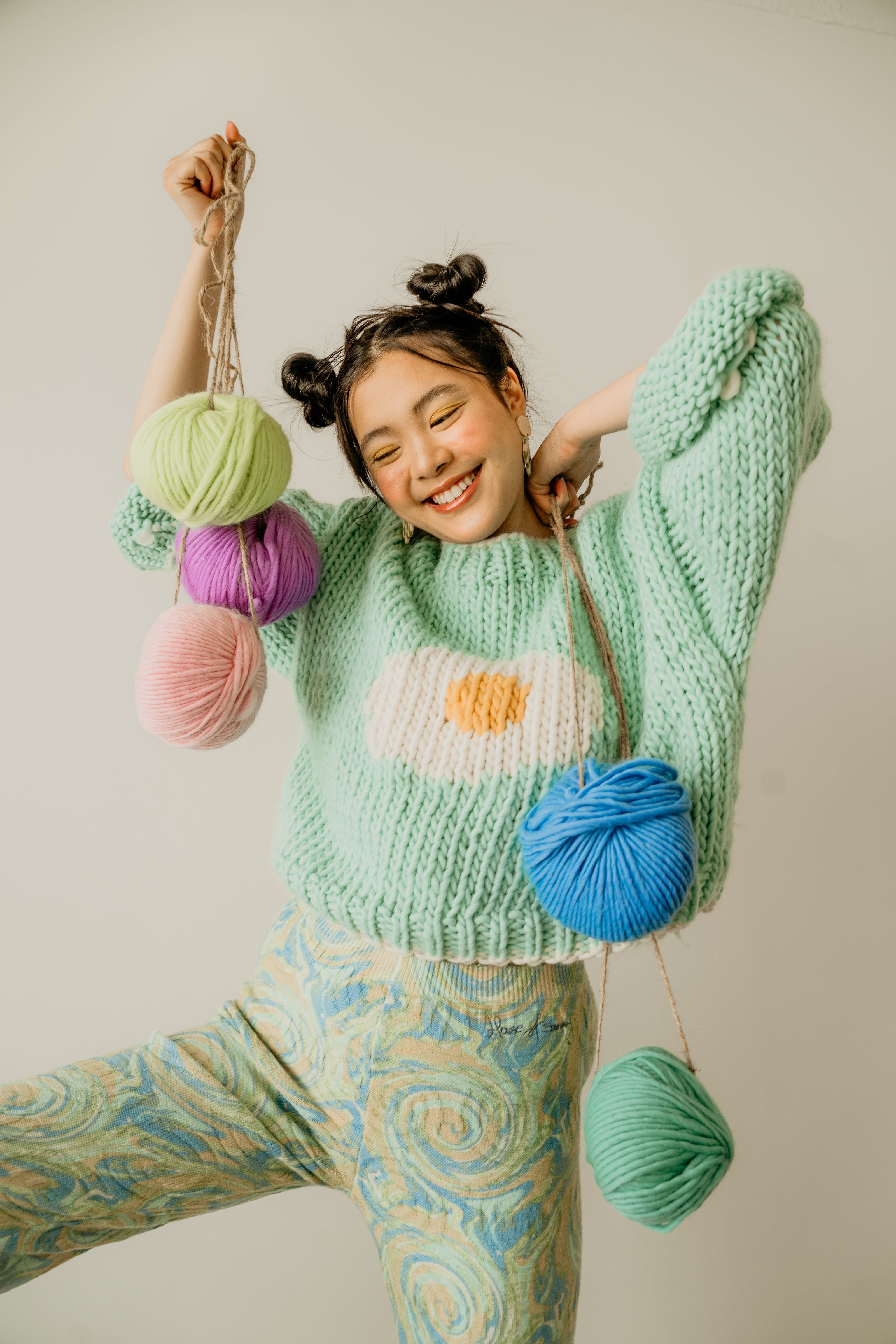 Fried Egg Sweater Beginner Knit Kit